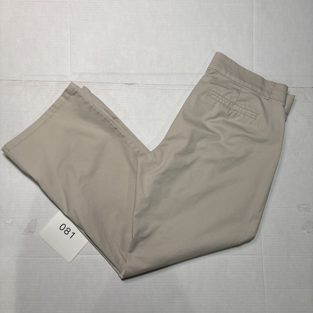 Dockers Women's Khaki Straight Leg Pants Size 16M Beige Stretch Career Casual